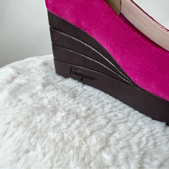 Salvatore Ferragamo wedge pumps size 5.5 - Picture 3 of 12